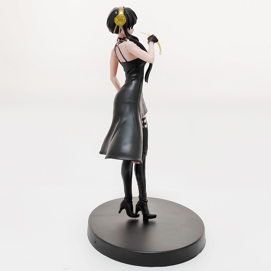 Anime Figures SPY X FAMILY 16c - огляд і ціна Anime Cosplay Yor Forger